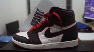(Category: ) located in . Submitted by smackapparel (Listing ID 1031658312, Image 1). Description: .