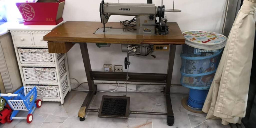 JUKI DDL5530 Industrial Sewing Machine Made In Japan, TV & Home