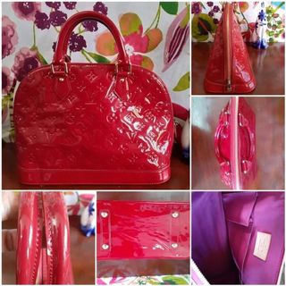 (Category: ) located in . Submitted by clotheslinemanila (Listing ID 1031837245, Image 1). Description: .