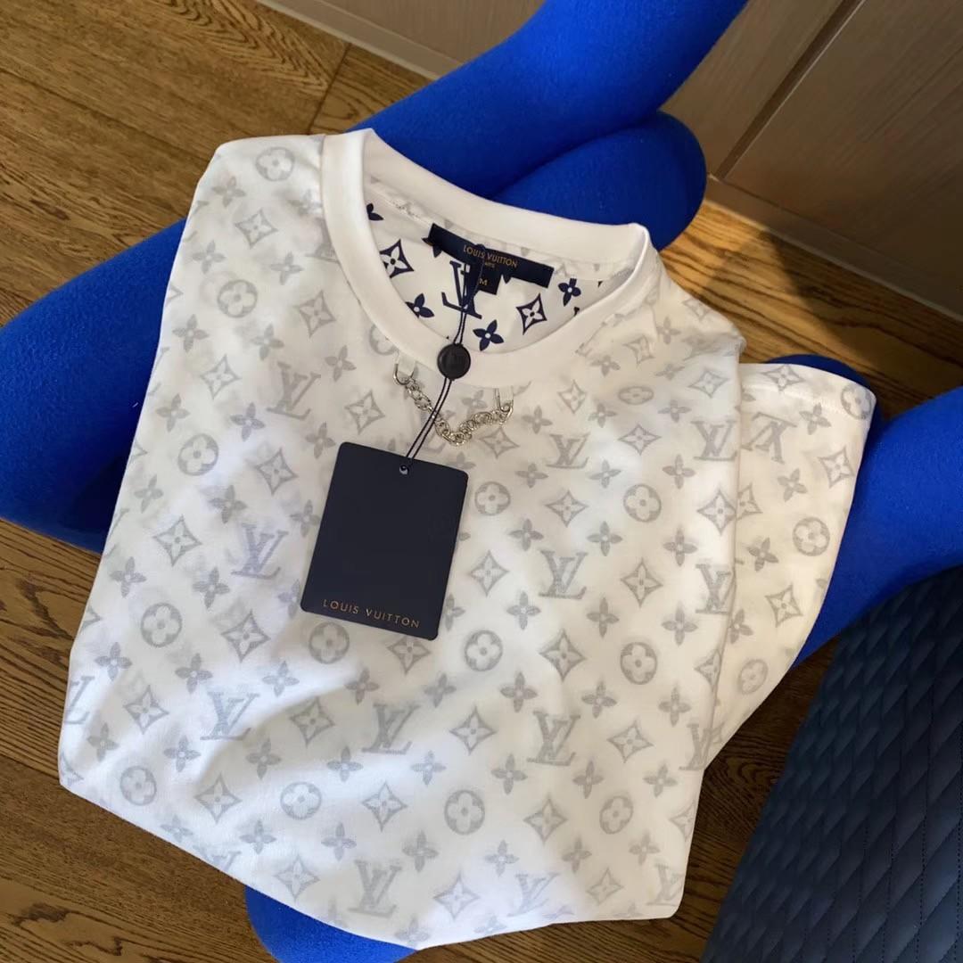 Louis Vuitton - LV Escale Printed T-Shirt - Blanc - Women - Size: S - Luxury