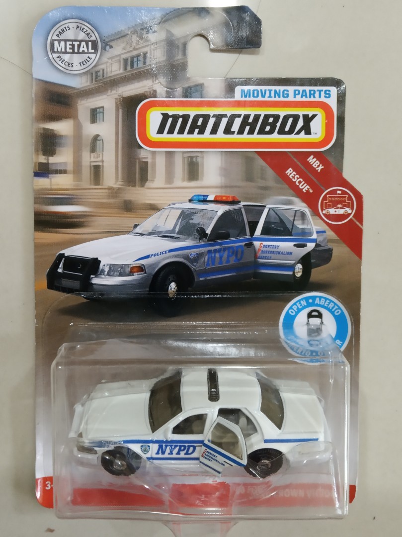 Matchbox 2019 Moving Parts Wave 1 '06 Ford Crown Victoria NYPD