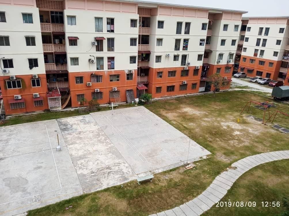 Near Cyber Putrajaya Pangsapuri Cempaka Bandar Bukit Puchong 2 Property Rentals On Carousell