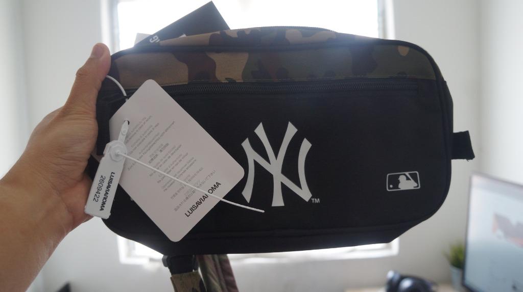 New Era NY Yankees cross body bag
