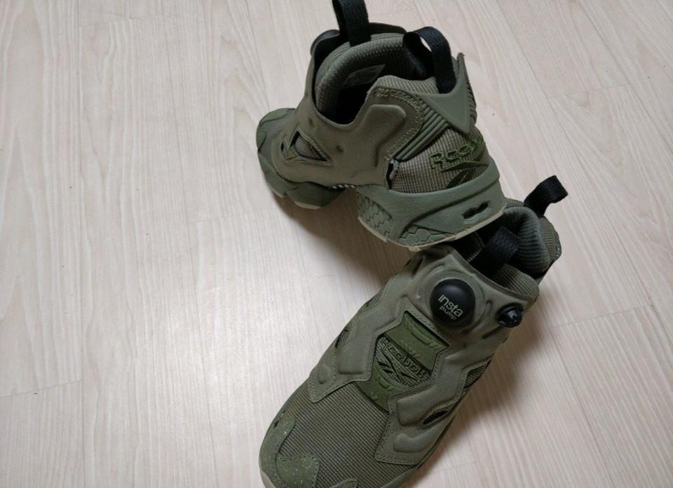 Reebok pump cheap limited edition