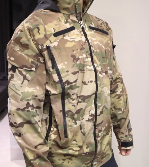 Nikelab shop camo jacket