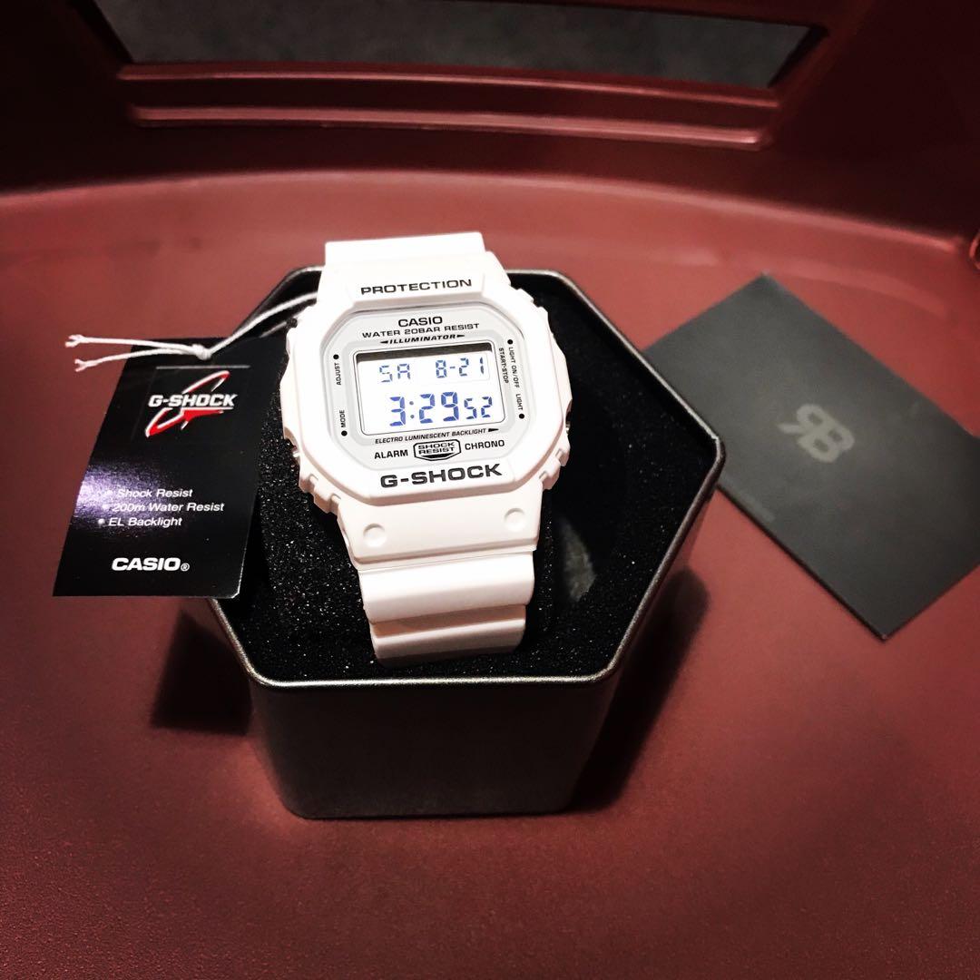 casio off white