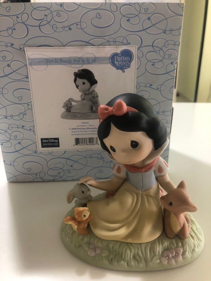 Precious moments shop snow white