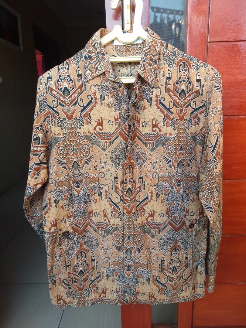 Preloved Kemeja Batik Keris Fesyen Pria Pakaian Atasan Di Carousell