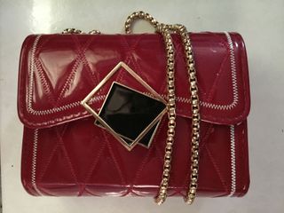 (Category: ) located in . Submitted by thriftee.shop (Listing ID 1031755361, Image 1). Description: .