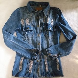 (Category: ) located in . Submitted by dclothes (Listing ID 1031797726, Image 1). Description: .