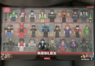 Roblox Mystery Box Collectible Figures Toys Games Bricks Figurines On Carousell - comic con roblox dominus