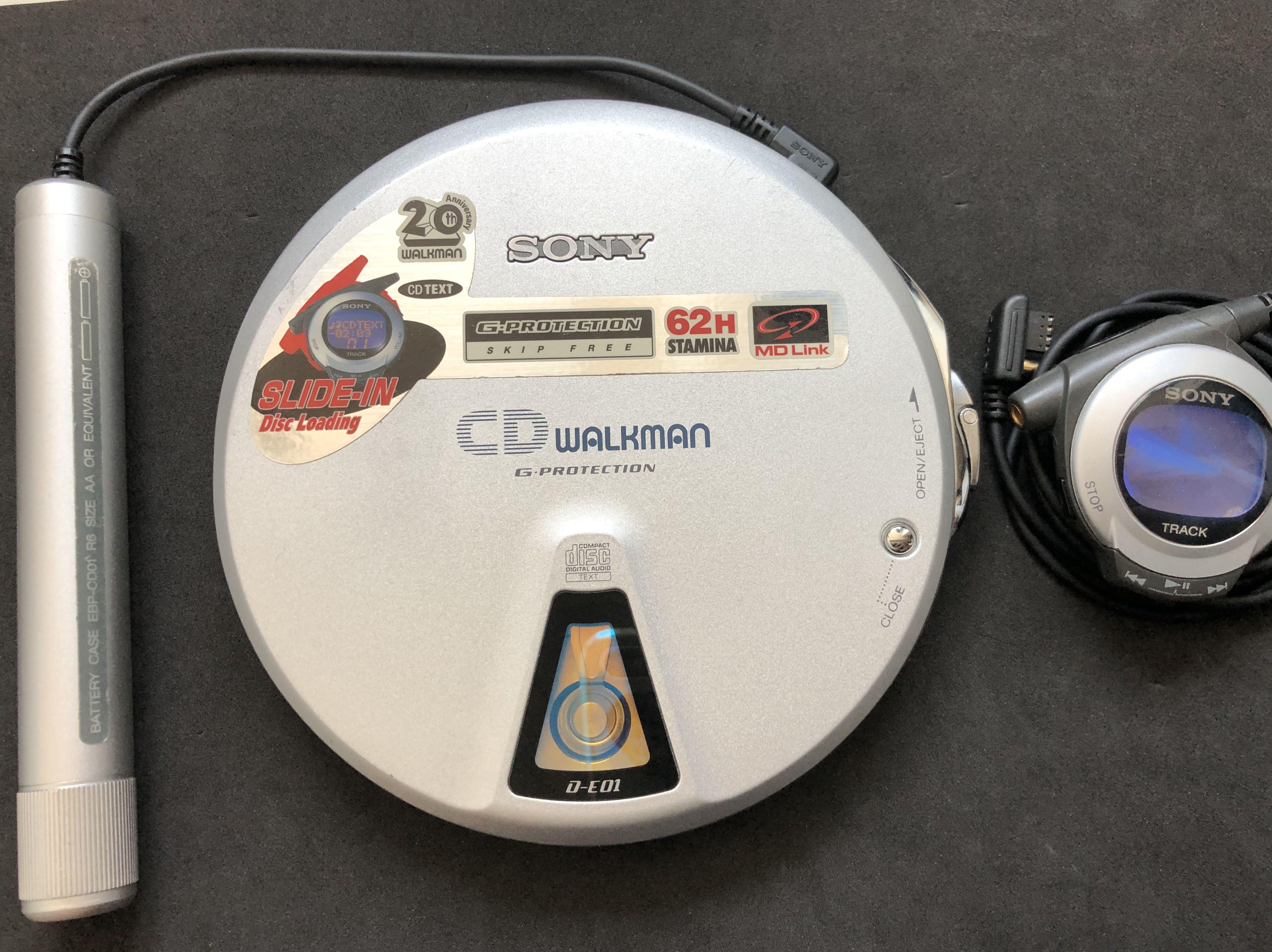 Sony CD Walkman Discman D E01 20th Anniversary Model 