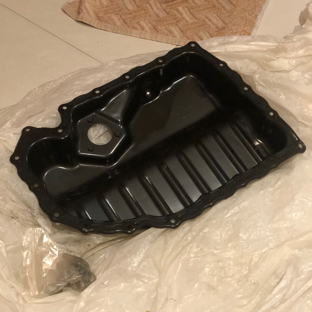 Stock MK6 GTI EA888 Steel Oil Pan, Car Accessories, Accessories on