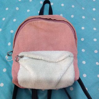 (Kategori: ) berada di . Dikirim oleh nalovedstuff (ID iklan 1031698858, Gambar 1). Deskripsi: .