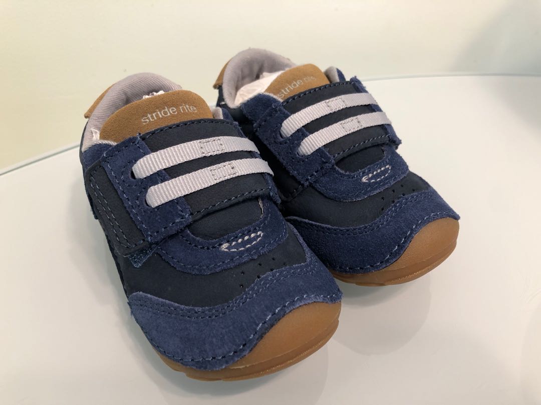 stride rite baby shoes