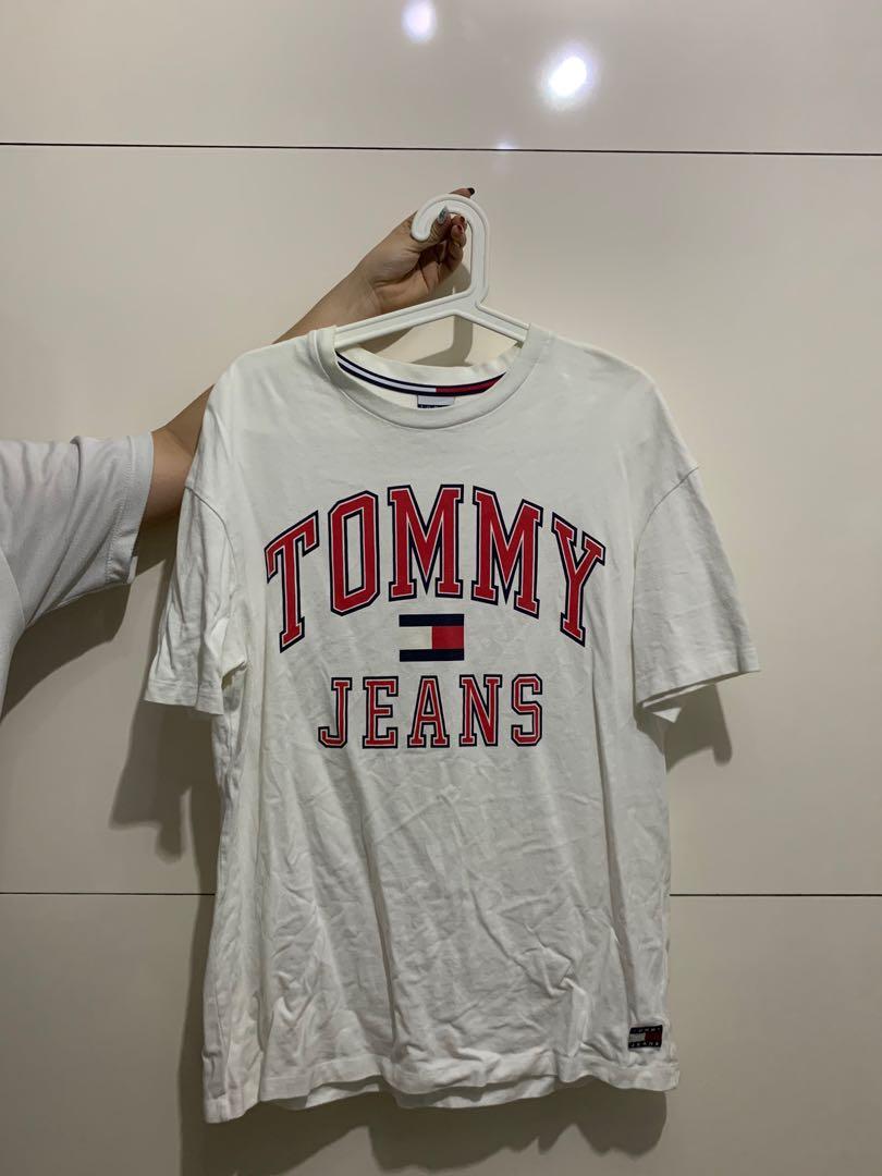 Tommy Jeans Oversized White T-shirt 