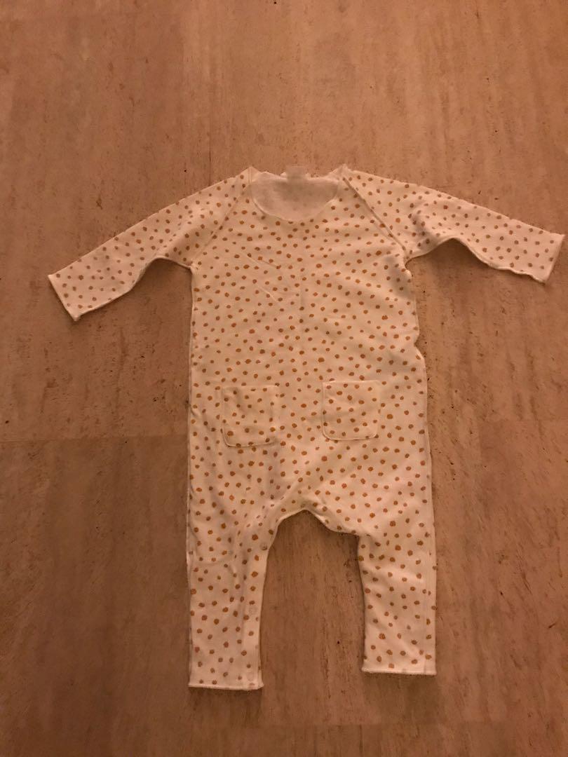 zara baby sleepsuits