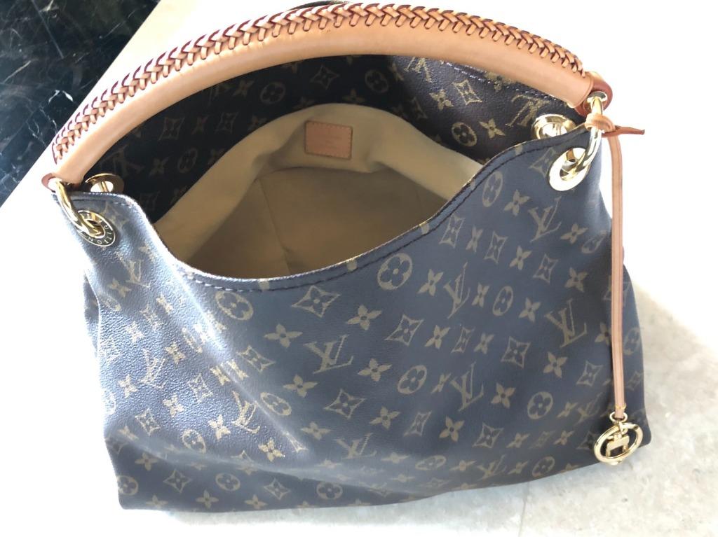 M44869 artsy mm store