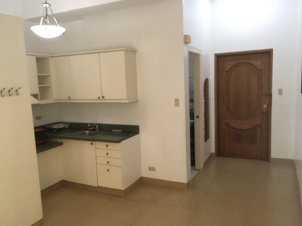 ALPHA GRANDVIEW STUDIO UNIT FOR SALE (Category: Apartments & Condos) located in Paranaque City. Submitted by fernando2x (Listing ID 1025622871, Image 3). Description: For Sale: Studio Condo Unit (802A) Alpha Grandview Condominium Along MH DEL PILAR ST. ( Malate, Manila) Short walk to: Malate Church, Diamond Hotel, Roxas Boulevard (Manila Bay), Aristocrat Short Jeepney Ride to: Robinsons Ermita, Harrison Plaza, CCP complex, Manila Ocean Adventure 
