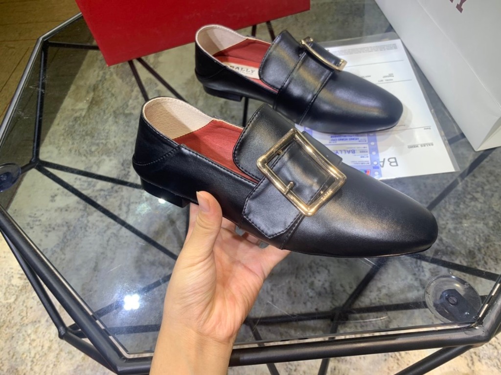 BALLY JANELLE LOAFER Women s Fashion Footwear Loafers on Carousell