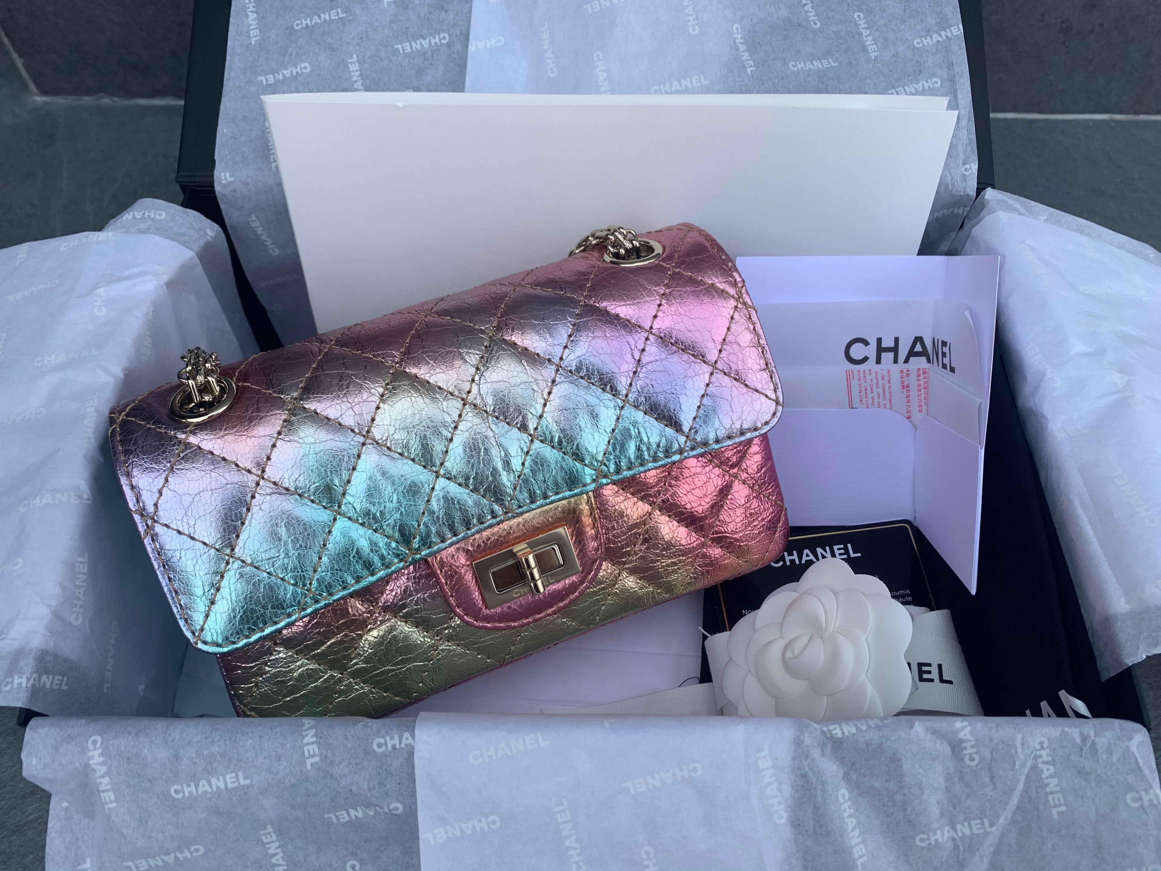 Chanel Pink Rainbow Reissue 225 flap bag Leather Goatskin ref.954541 - Joli  Closet