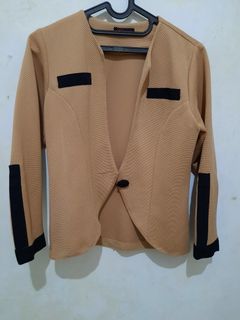(Kategori: ) berada di . Dikirim oleh dst27 (ID iklan 1025568065, Gambar 1). Deskripsi: .