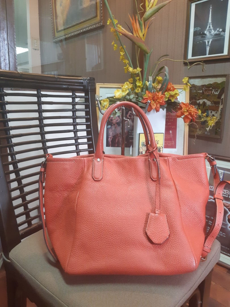 bruno magli tote bolsa