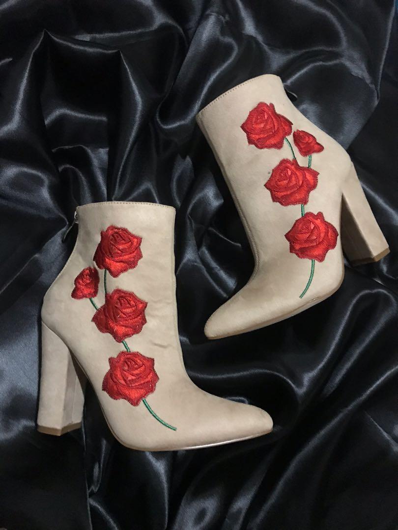 cape robbin red heels