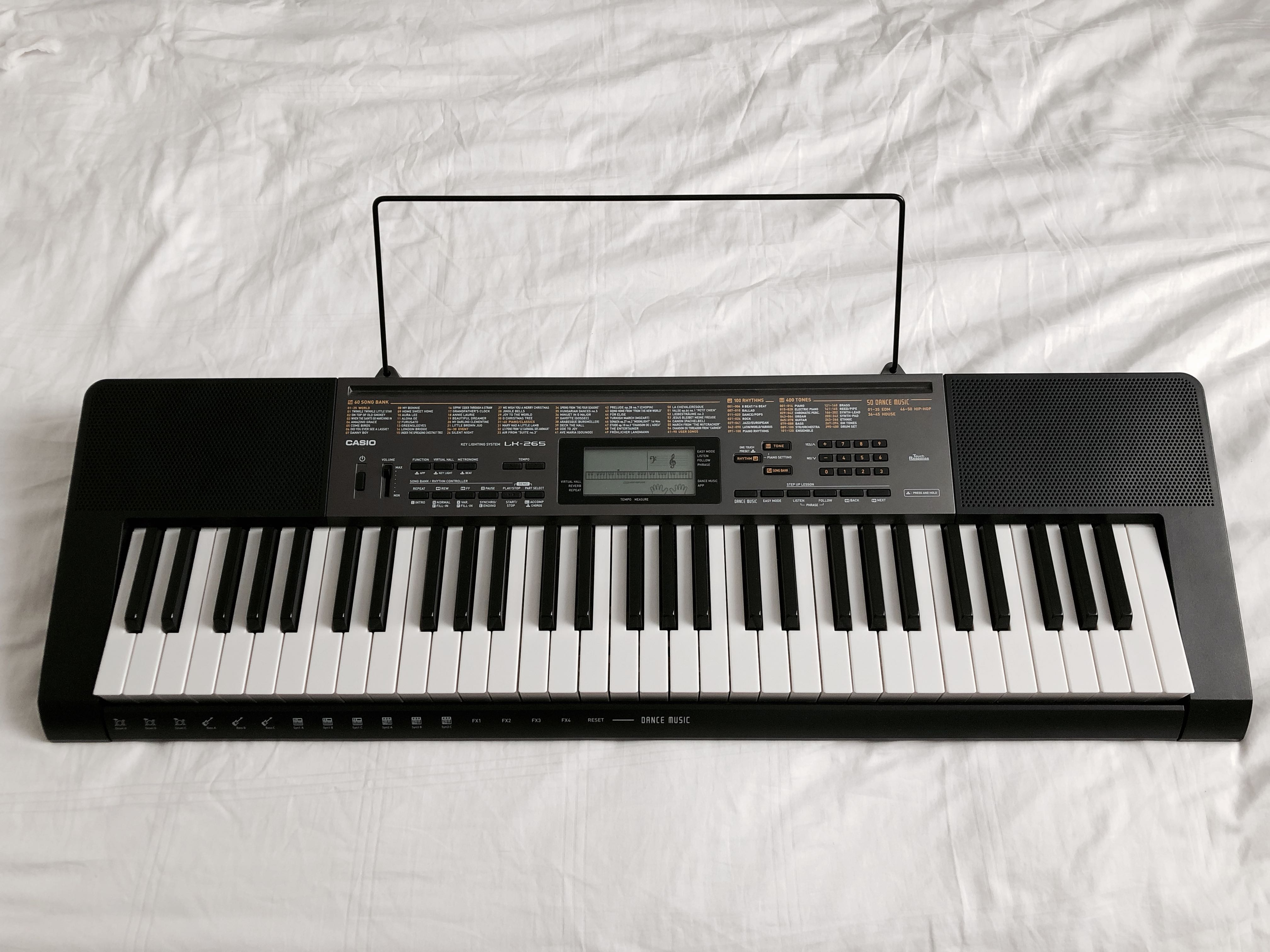 Casio LK 265 Keyboard, Hobbies & Toys, Music & Media, Musical