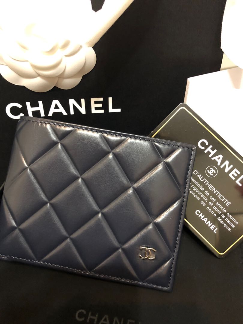 Chanel Men Wallet 2020新款navy blue, 名牌, 手袋及銀包- Carousell