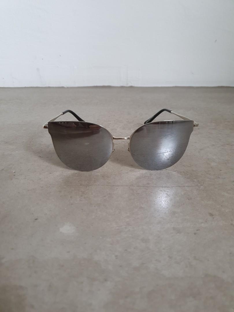 Gentle Monster Lookalike Dark Sunglasses Shades, Women's Fashion