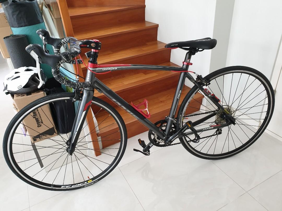 Size 51 Jamis Ventura Race, Sports 