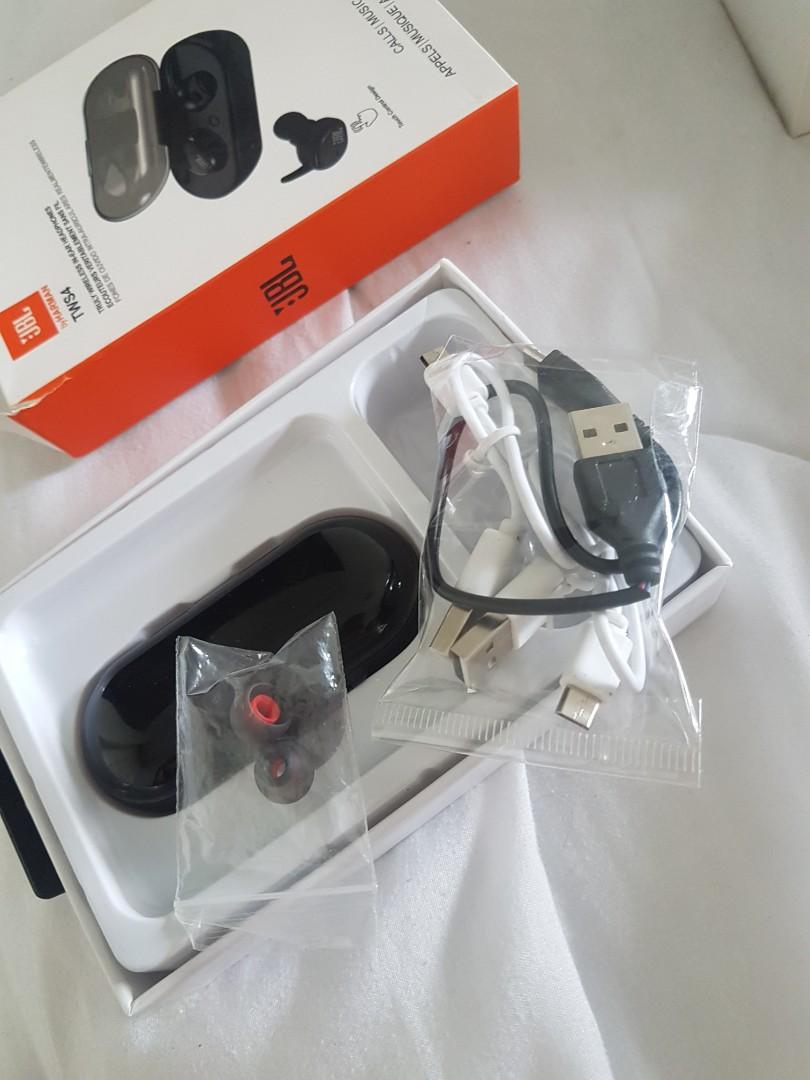 JBL headset, Health & Nutrition, Assistive & Rehabilatory Aids, Visual & Hearing Aids on Carousell