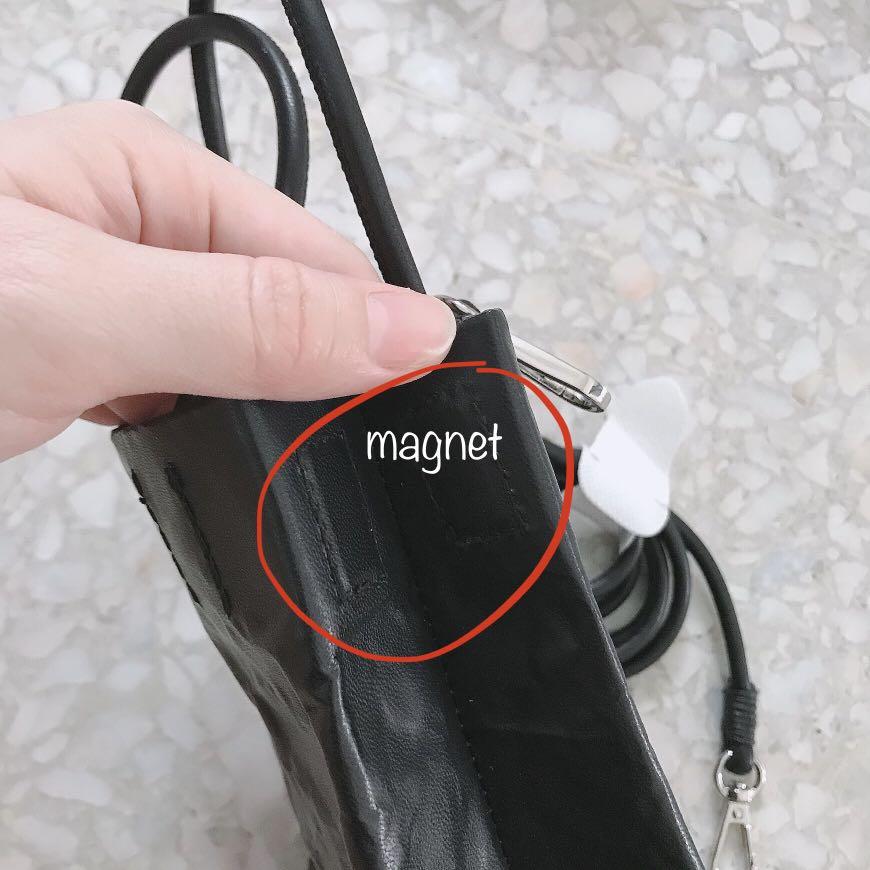 Mango wrinkled sales effect bag