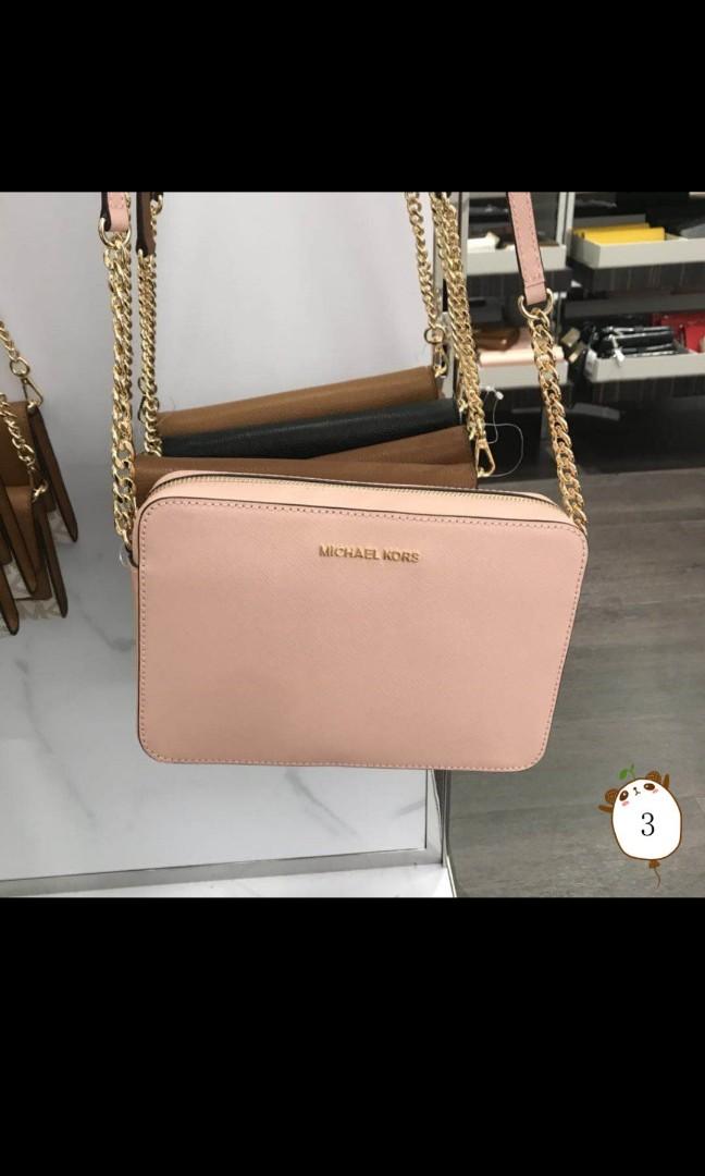 Michael kors cross body bag sale hotsell