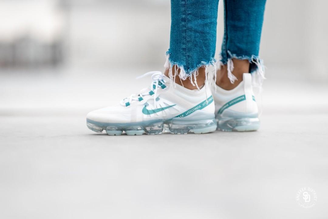 teal vapormax 2019