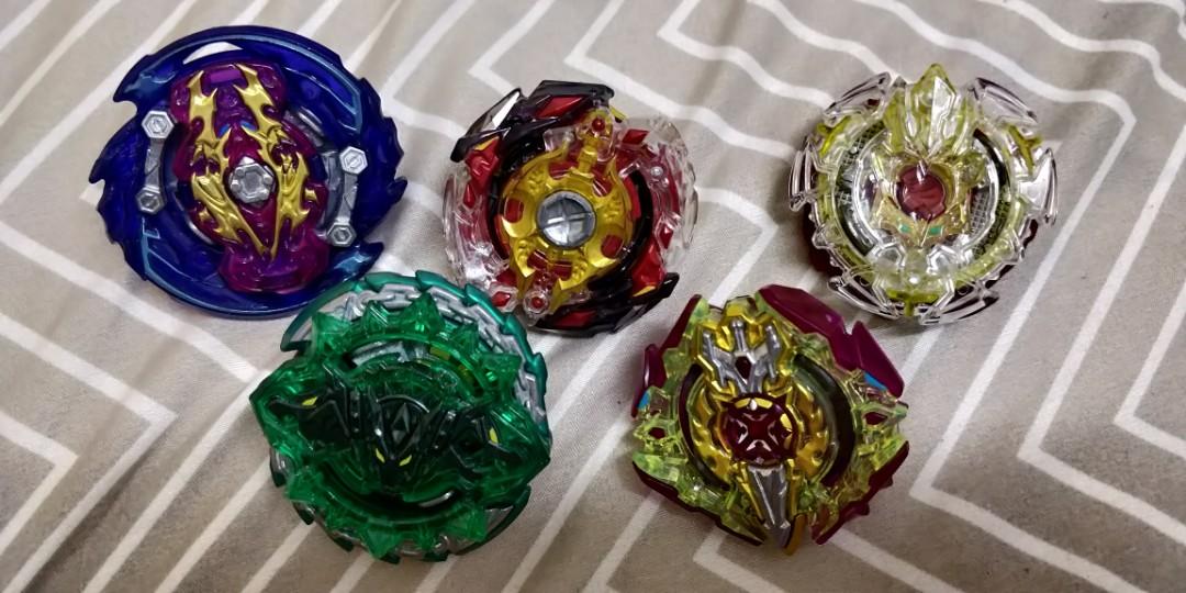 beyblade deluxe gold set