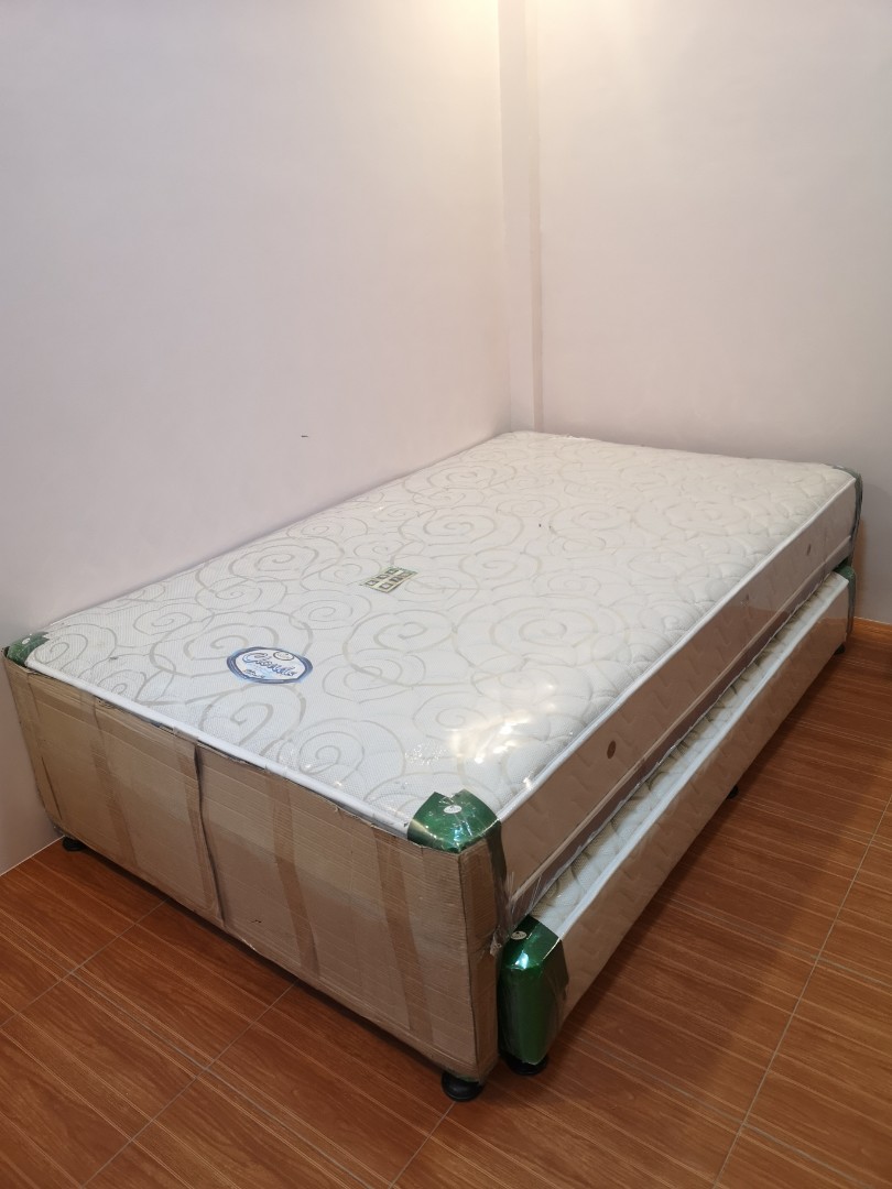Salem single bed clearance with pull out