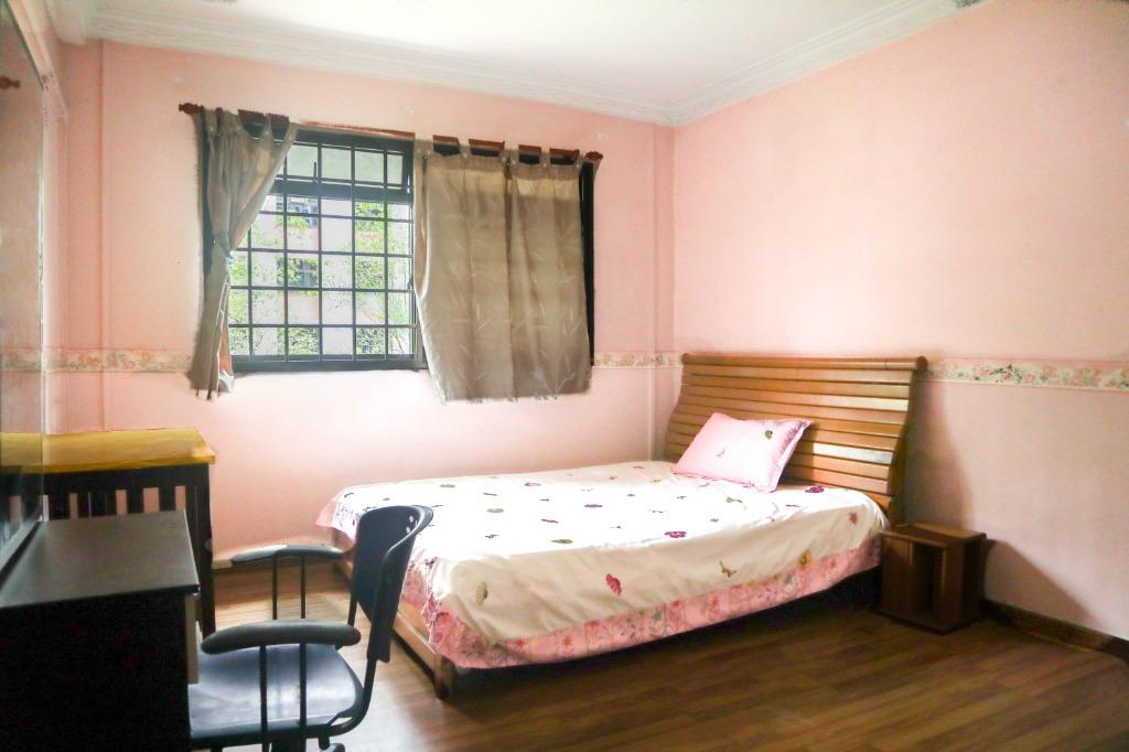 Spacious Master Bedroom Property Rentals Room Rentals On Carousell