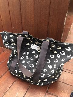(Kategori: ) berada di . Dikirim oleh msvader (ID iklan 1025647046, Gambar 1). Deskripsi: .
