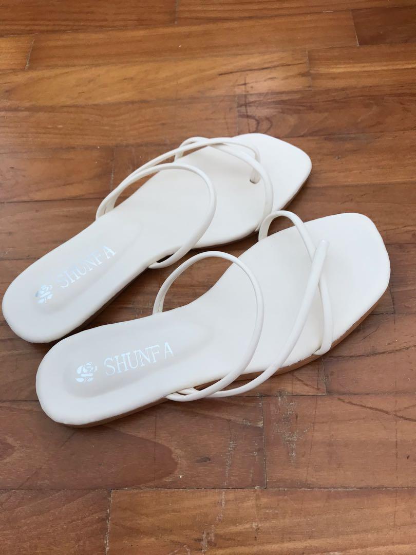 Women Flat Sandals off white, Women's 