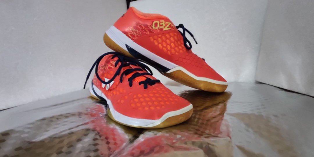 Yonex shb 03zm outlet