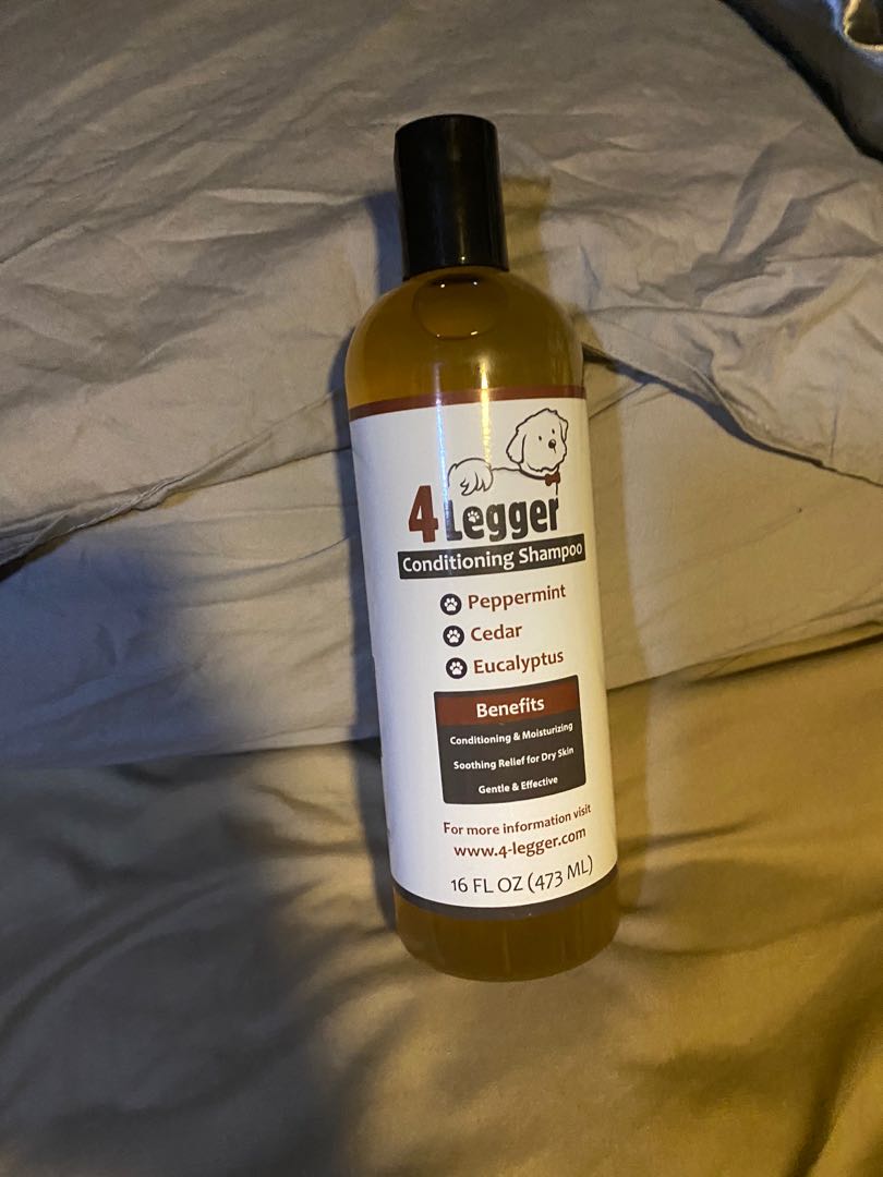 4 legger dog shampoo