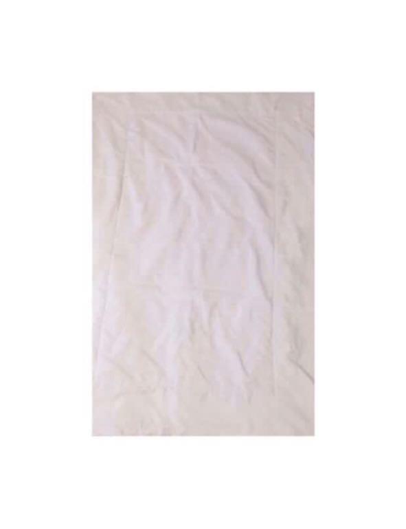 Baby Comforter 🛌💤 (Category: Cots & Cribs) located in Bulacan. Submitted by emjay_17 (Listing ID 1032028338, Image 2). Description: Good as new ⭐️ Expect a bit high in shipping delivery as it cannot fit in a pouch..