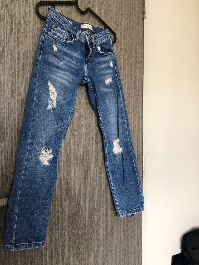 petite boyfriend ripped jeans