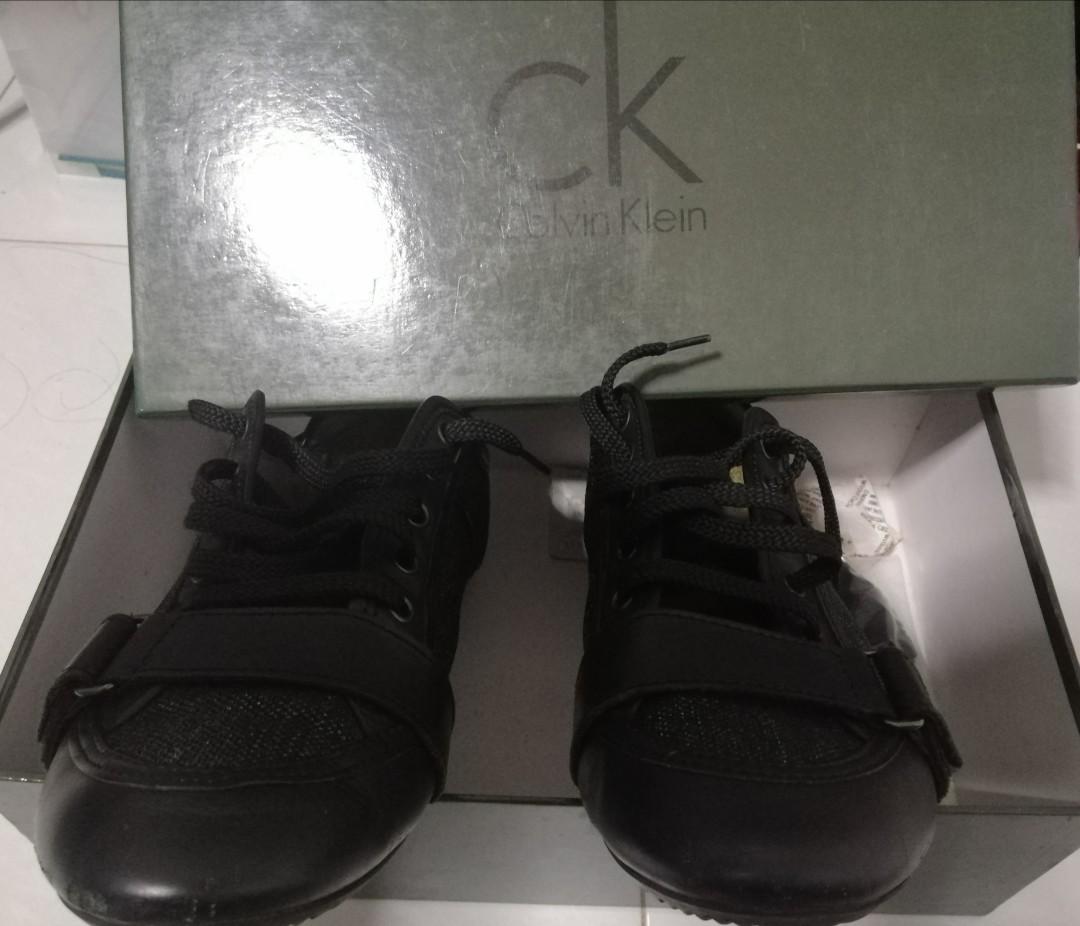 Calvin klein shop shoes size