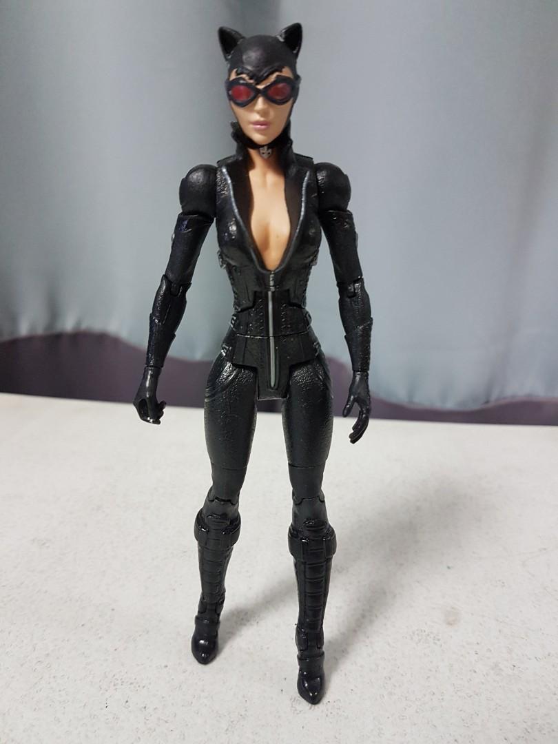 Catwoman Loose Figure From Batman Arkham Asylum Hobbies Toys Toys Games On Carousell
