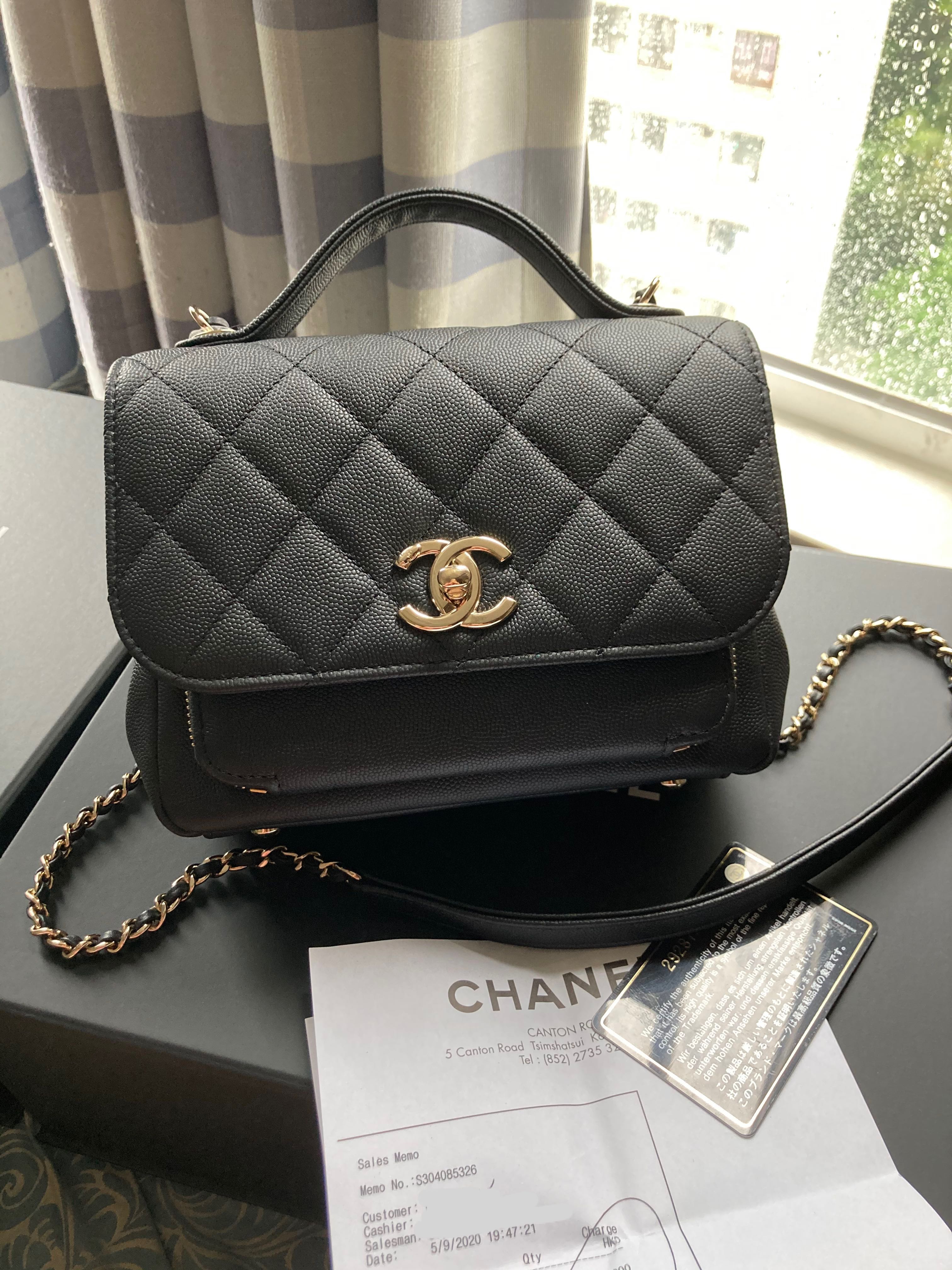 Chanel Medium Business Affinity Bag Review - Luxe Front