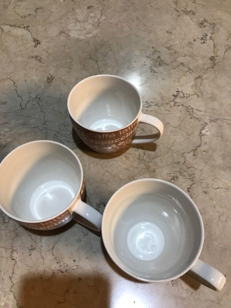 Coffee mug set of 3 (Category: Coffee Machines & Makers) located in Manila. Submitted by nmpc116 (Listing ID 1031940423, Image 2). Description: Price for set of 3 3 inch height 3.5 inch diameter.