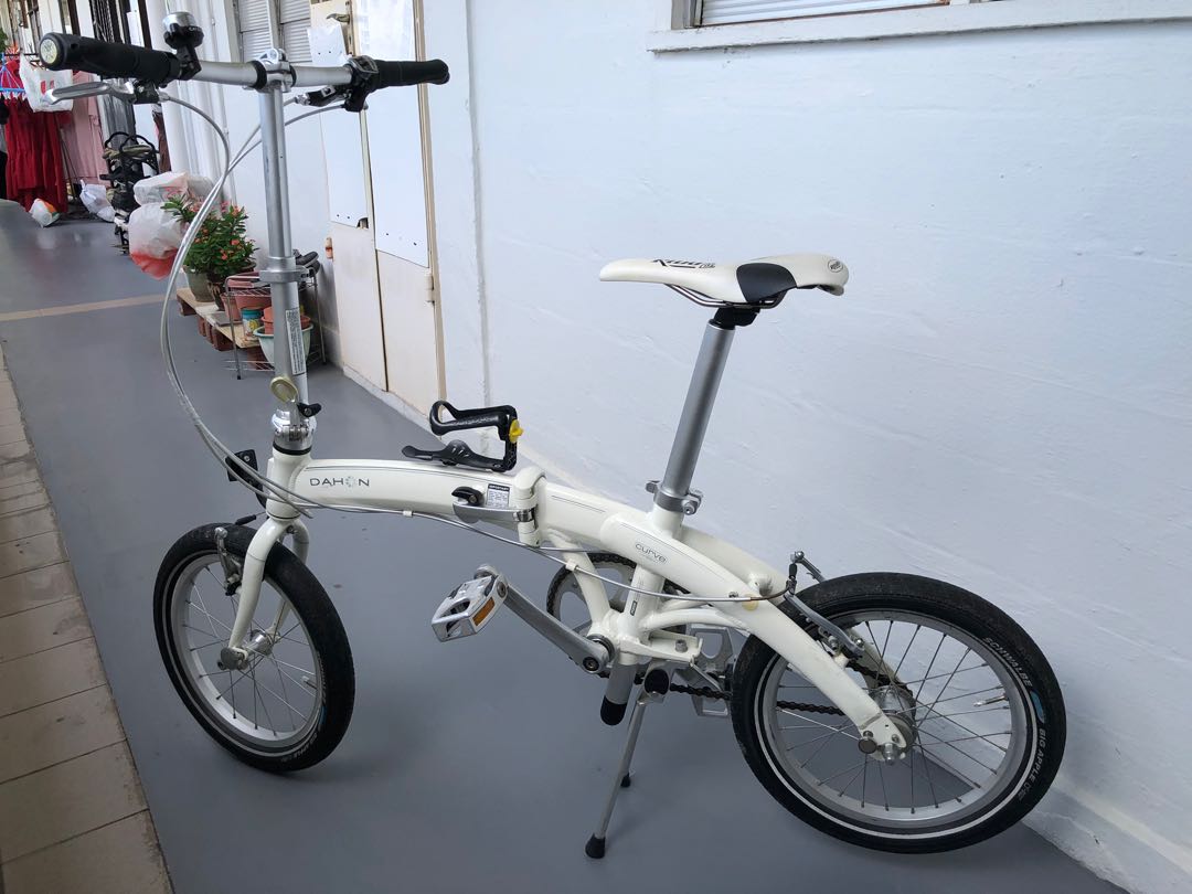 Dahon Curve D3 Foldable Bicycle Sports Equipment Bicycles